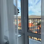 Daire Park House Aparts *