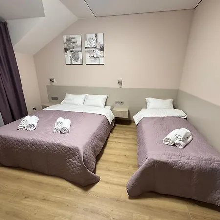 Park House Aparts 公寓 *