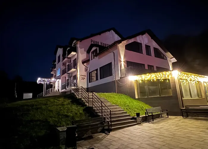 Park House Aparts 公寓 *