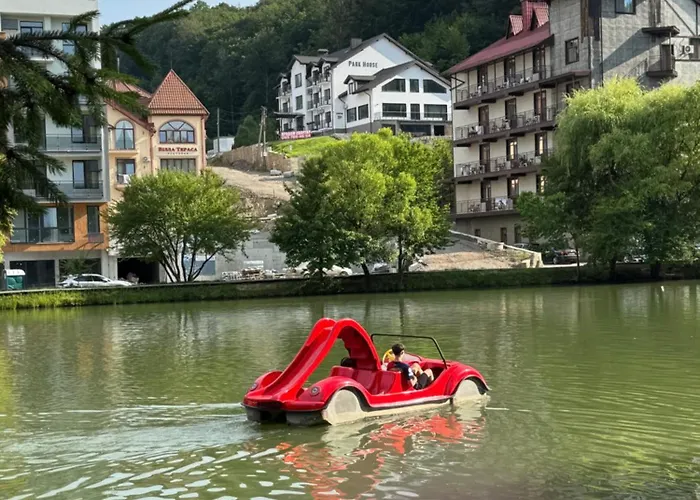 Park House Aparts * 波利亚纳