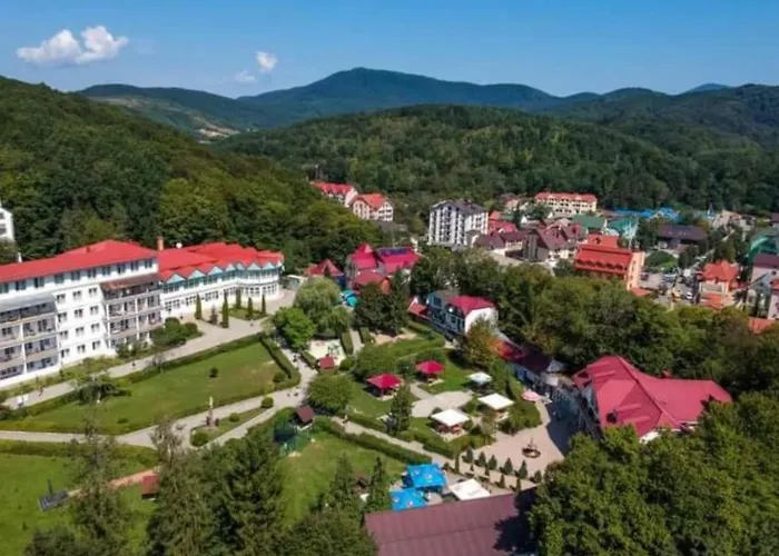 公寓 Park House Aparts 波利亚纳