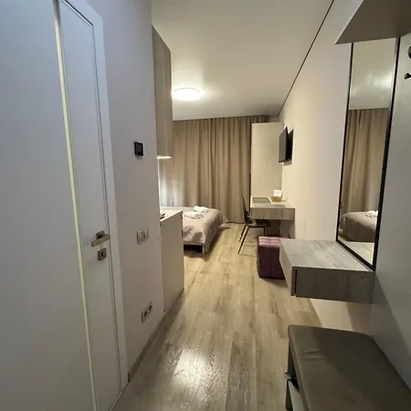 Park House Aparts 아파트 *